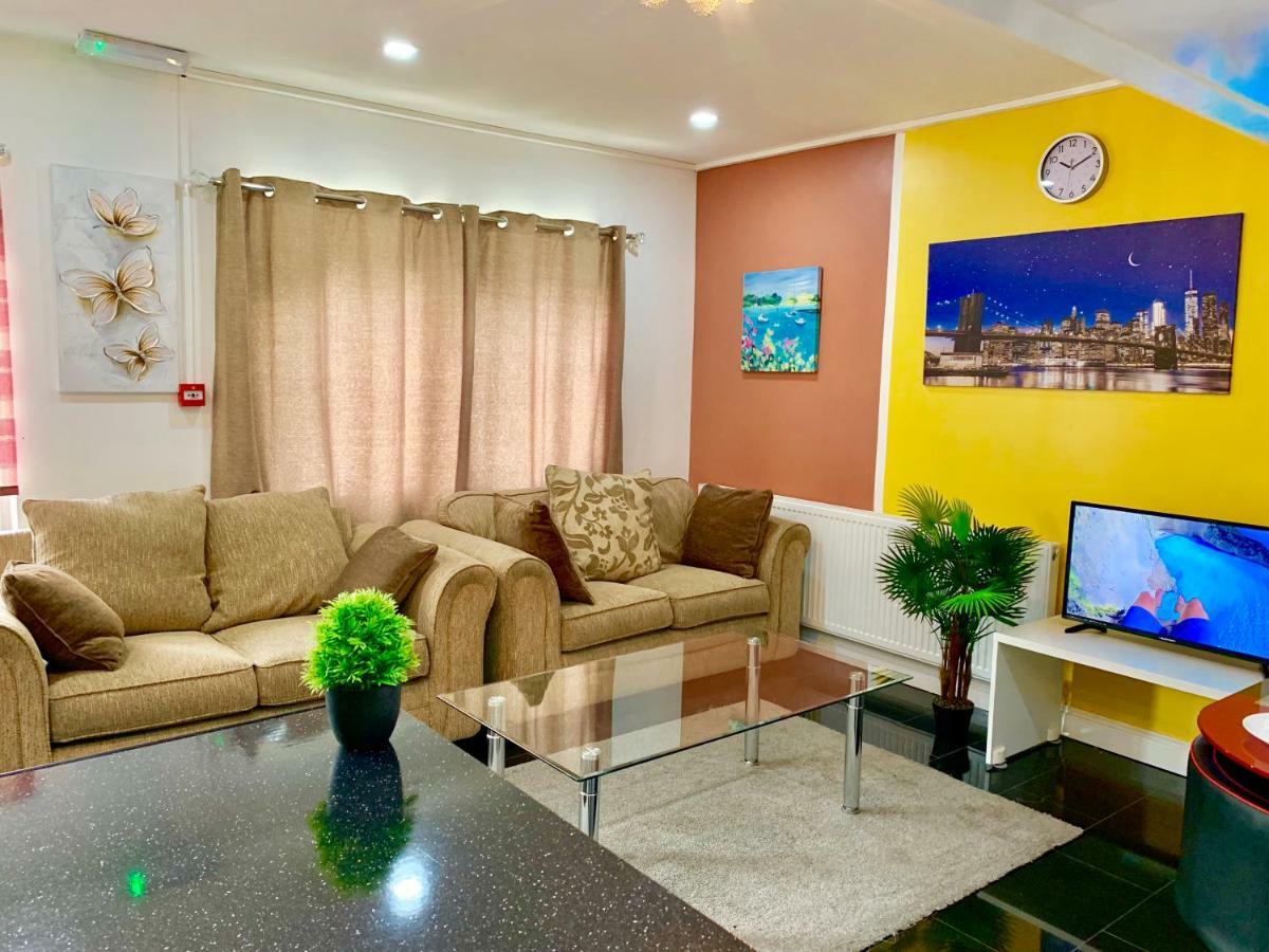 London 2 Bedroom Apartment, Kitchen, Reception And Private Garden Ngoại thất bức ảnh